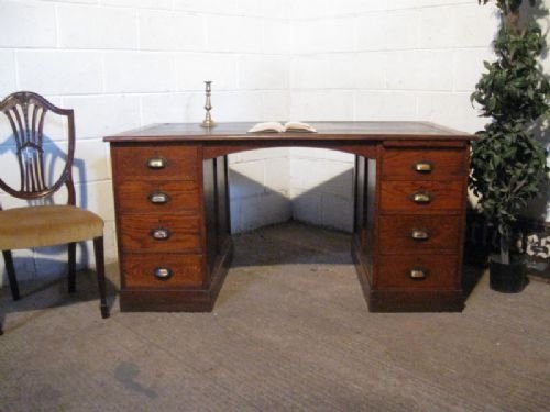 antique edwardian quality oak pedastal kneehole desk c1900