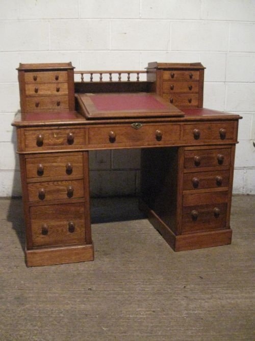 superb antique victorian oak kneehole pedastal desk tiger oak c1880 wdb4441202