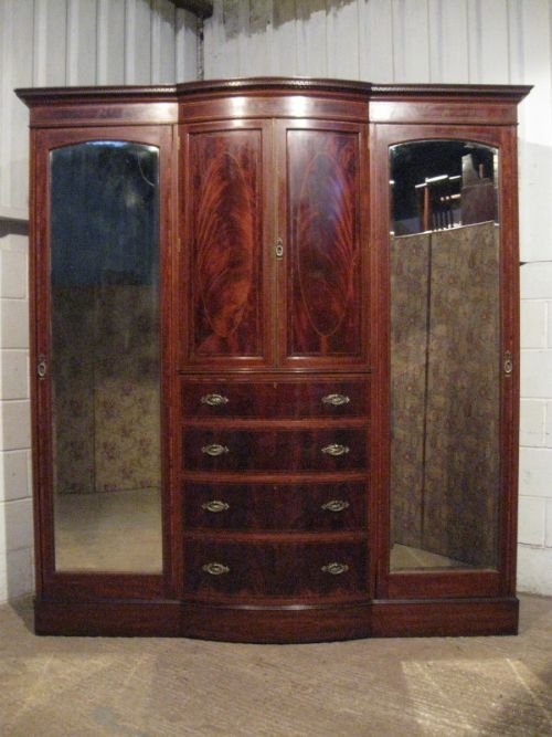lovely antique edwardian mahogany triple wardrobe compactum c1900 wdb34093