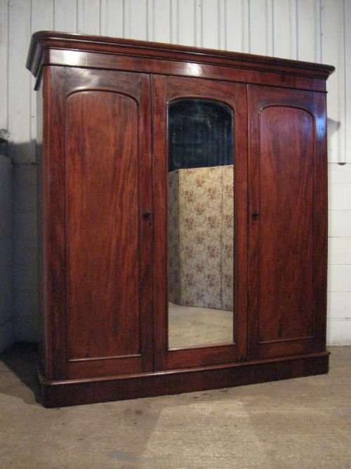 antique victorian mahogany triple wardrobe compactum c1880 wdb5977209