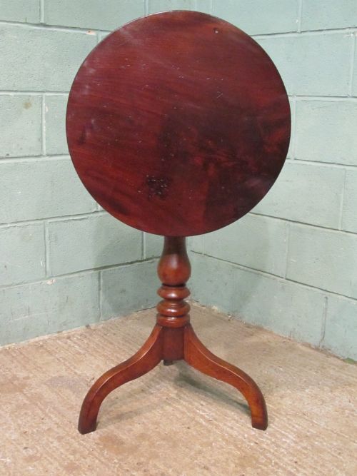 antique regency mahogany tilt top table c1820