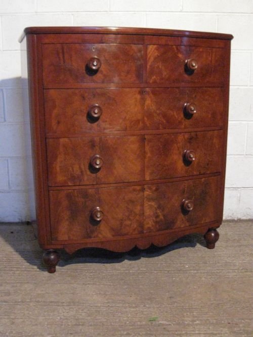 quality antique victorian mahogany bow front chest of drawers c1860