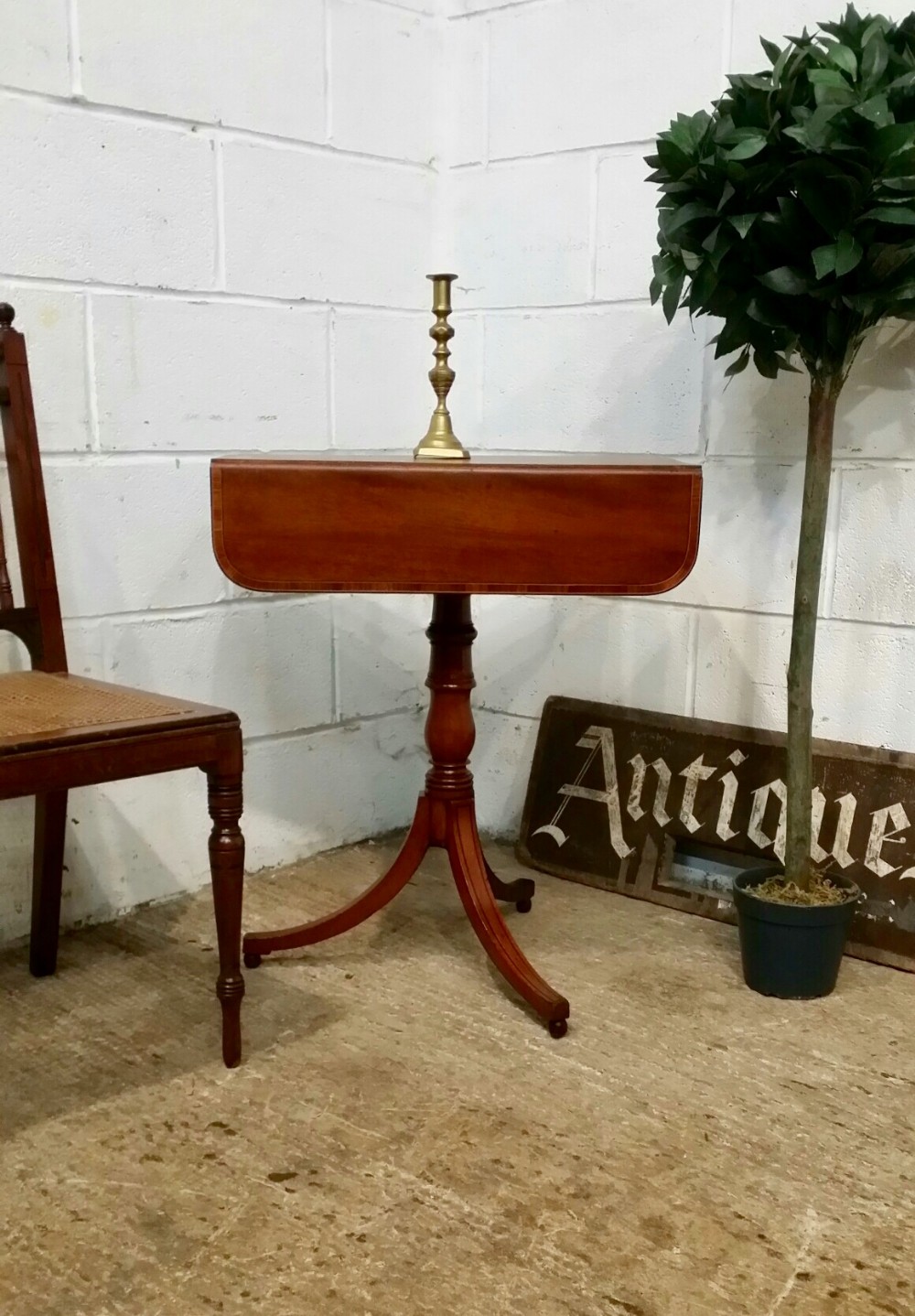 antique regency mahogany drop leaf side table c1820