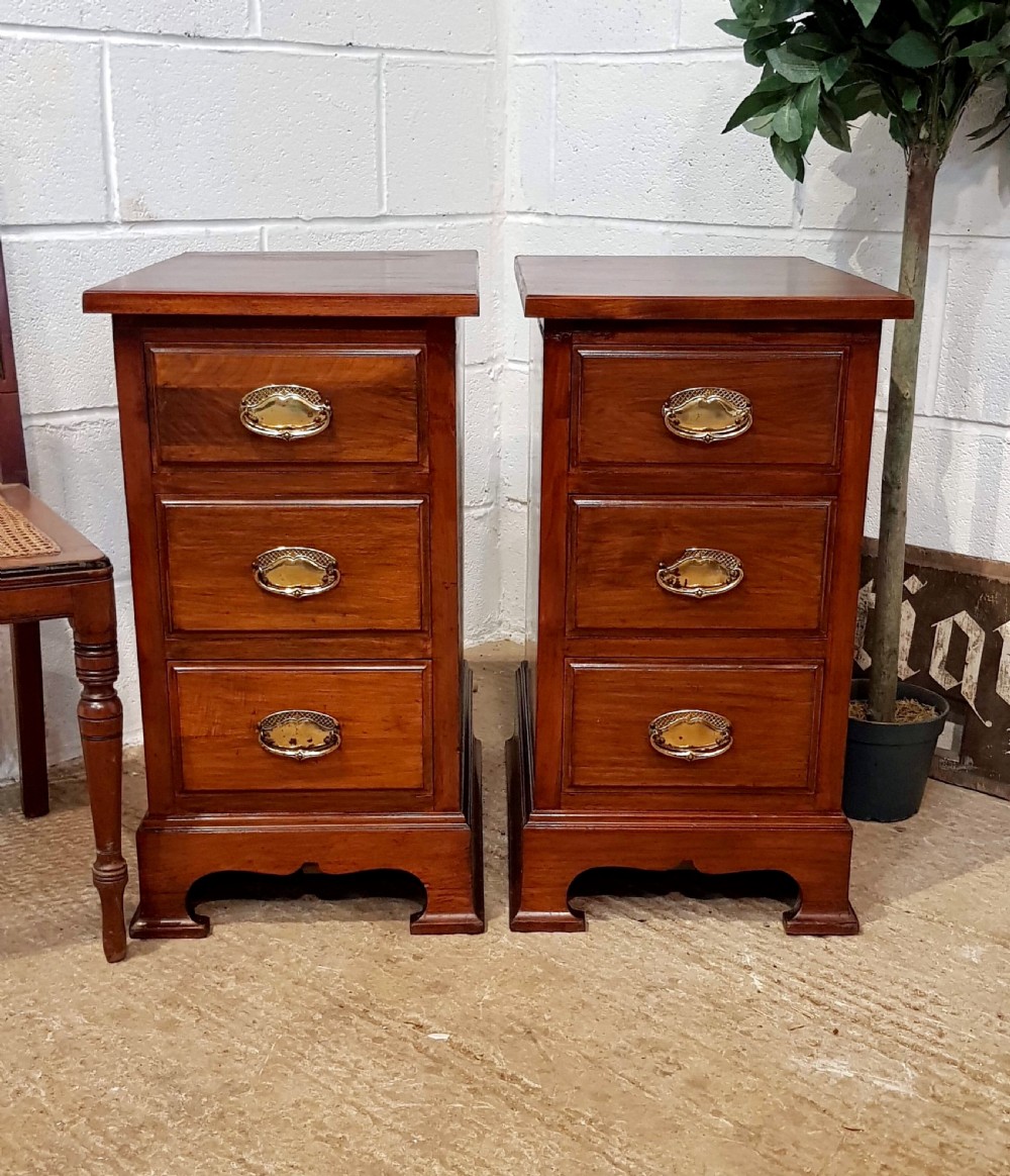 antique pair edwardian mahogany bedside chests of drawers c1900