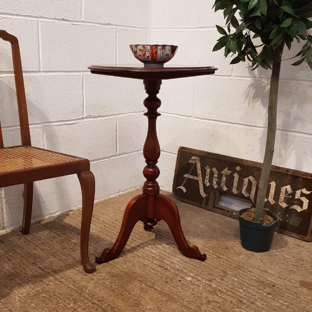 antique victorian mahogany tripod table c1880