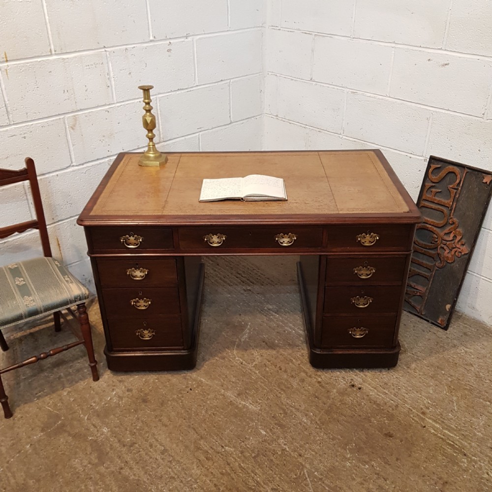 antique victorian mahogany pedestal desk c1880