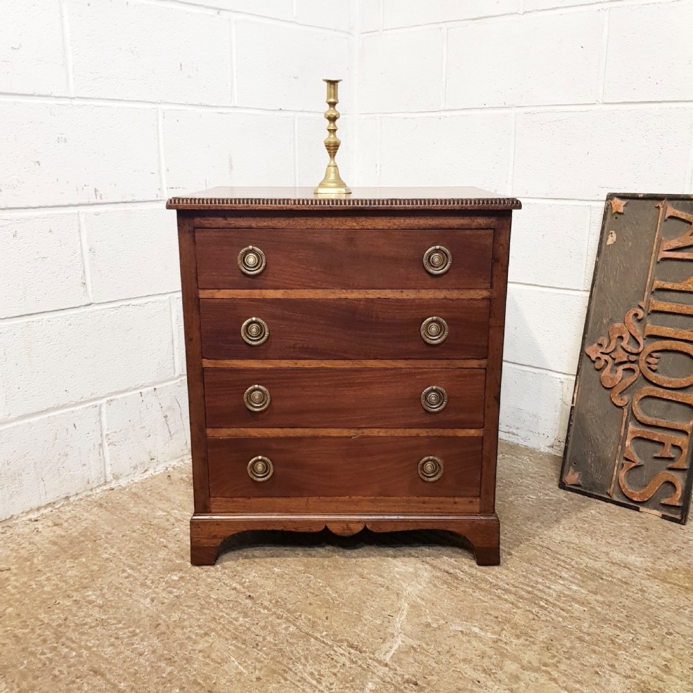 antique victorian mahogany dwarf chest of drawers c1880