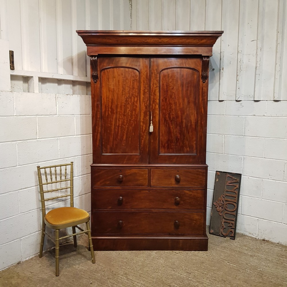 a william 4th mahogany linen press c1830