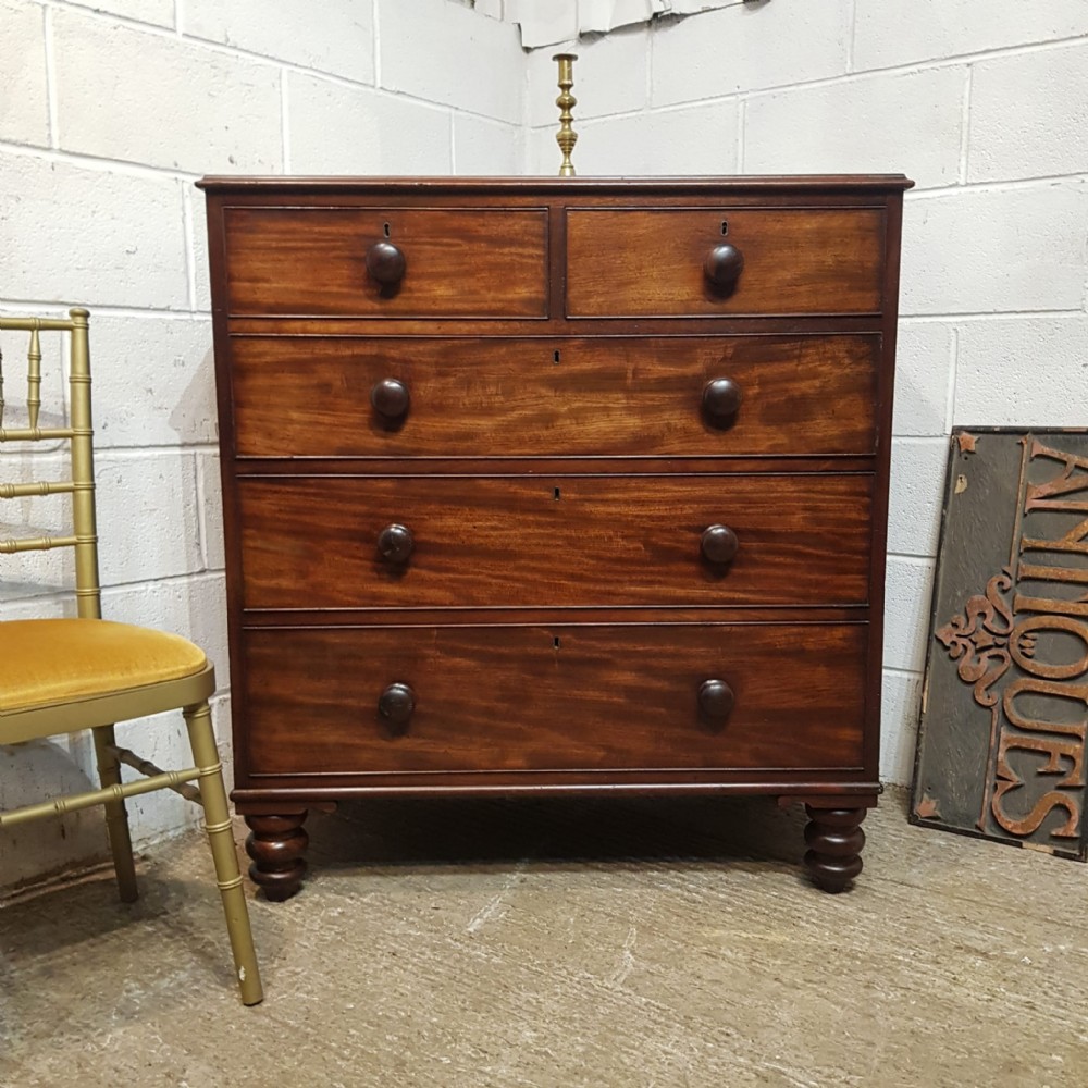 a victorian mahogany 4 height chest of drawers c1880