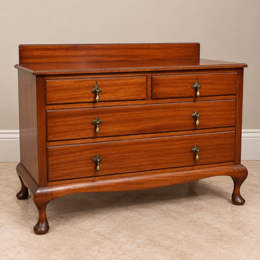 an edwardian mahogany 3 height chest of drawers c1900