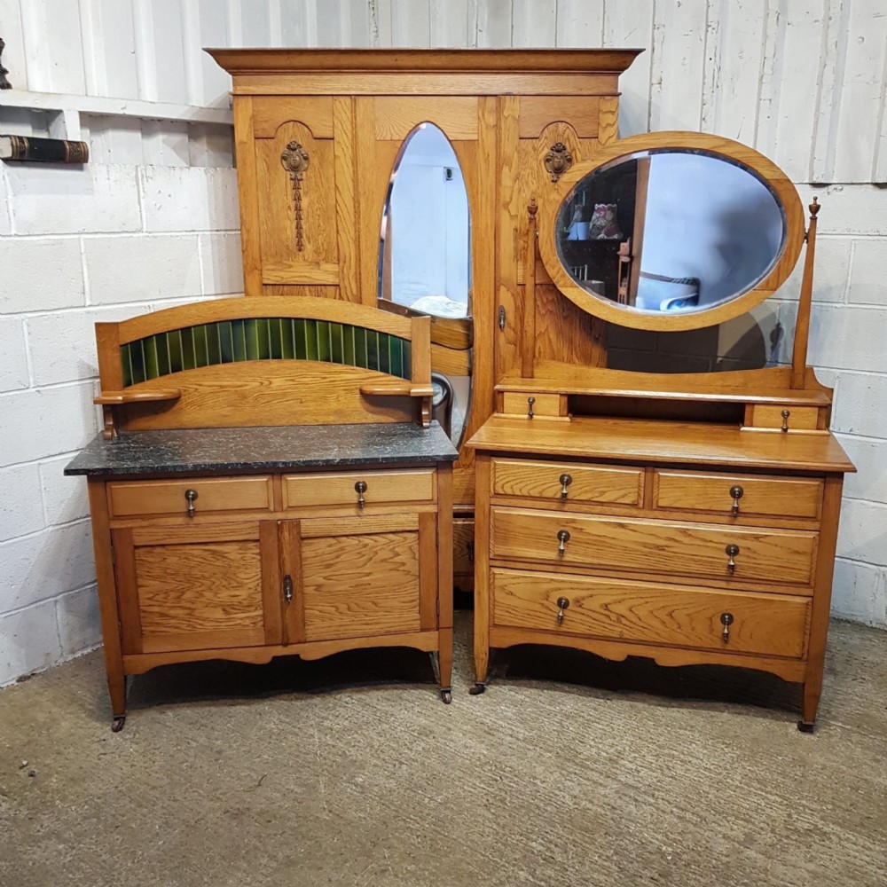 an oak arts crafts 3 piece bedroom suite c1910
